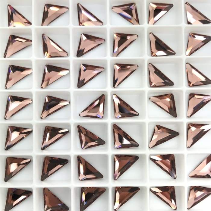 2740 Swarovski Triangle Gamma Blush Rose - OceanNailSupply