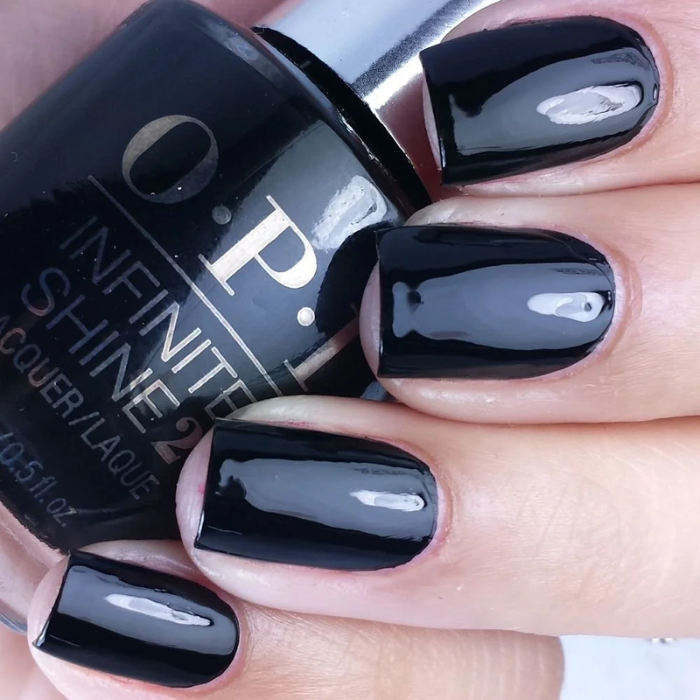 OPI Infinite Shine - Were In The Black #ISL15