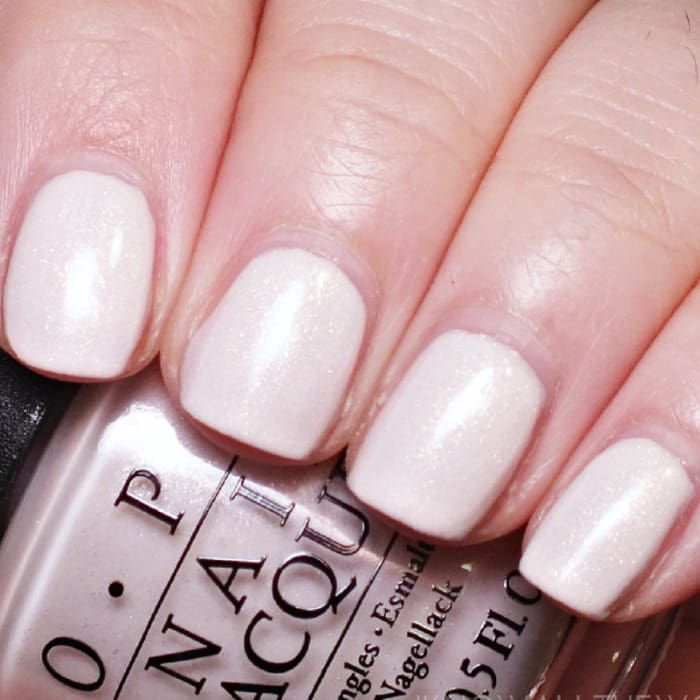 OPI Nail Lacquer - Breakfast At Tiffany’s 0.5 oz - #HRH10 - OceanNailSupply