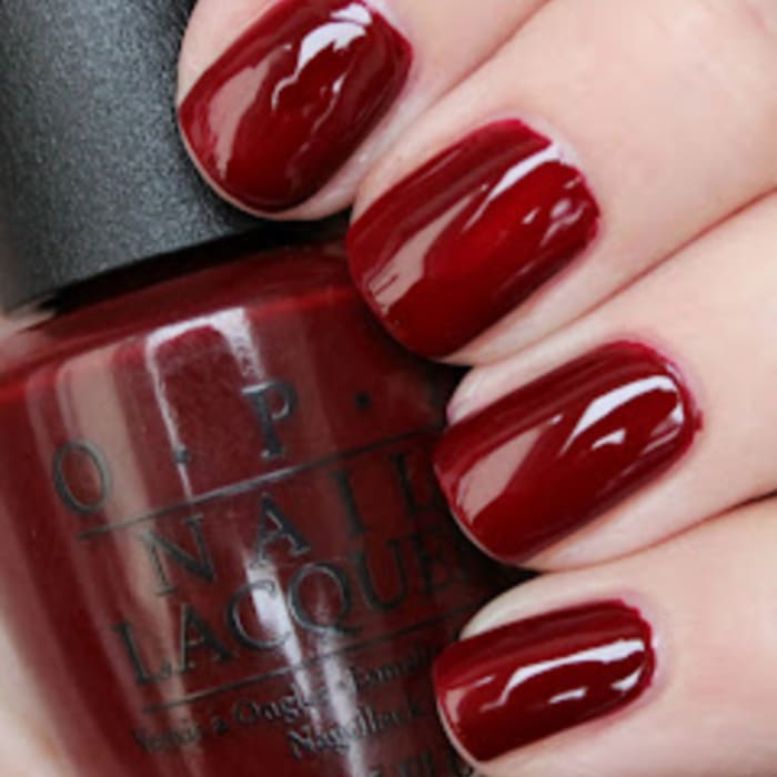 OPI Nail Lacquer - Can’t Read Without My Lipstick 0.5 oz - #HRH12 - OceanNailSupply
