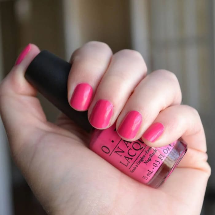OPI Nail Lacquer - Kiss Me on My Tulips 0.5 oz - #NLH59 - OceanNailSupply