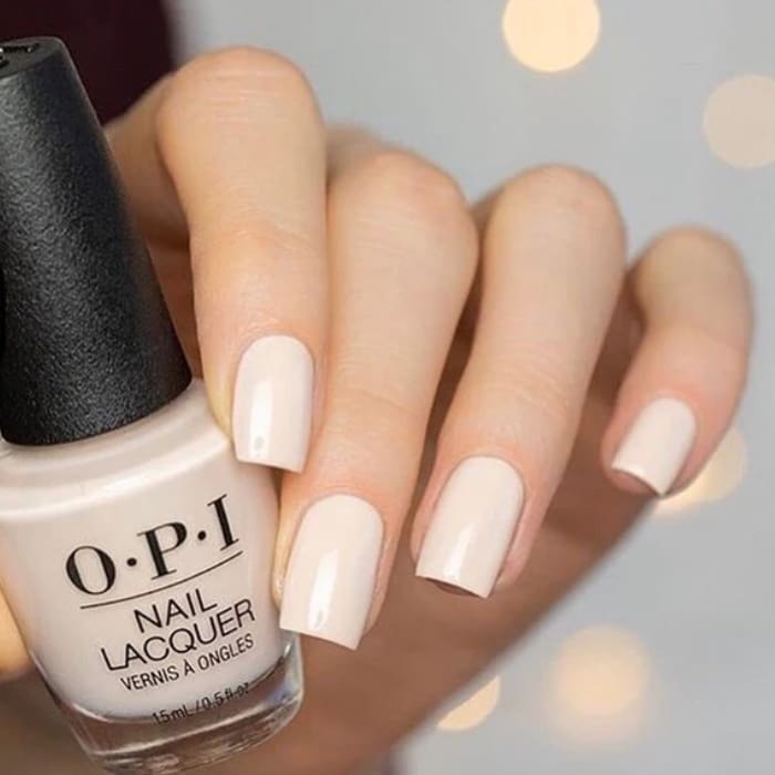 OPI Nail Lacquer - My Vampire is Buff 0.5 oz - #NLE82 - OceanNailSupply