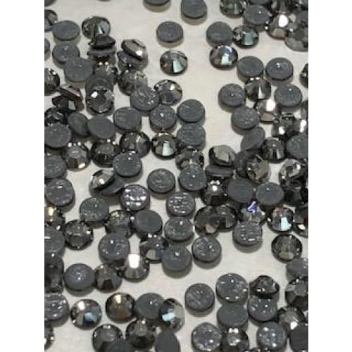 2028 Swarovski Round Flatback Clearance - OceanNailSupply