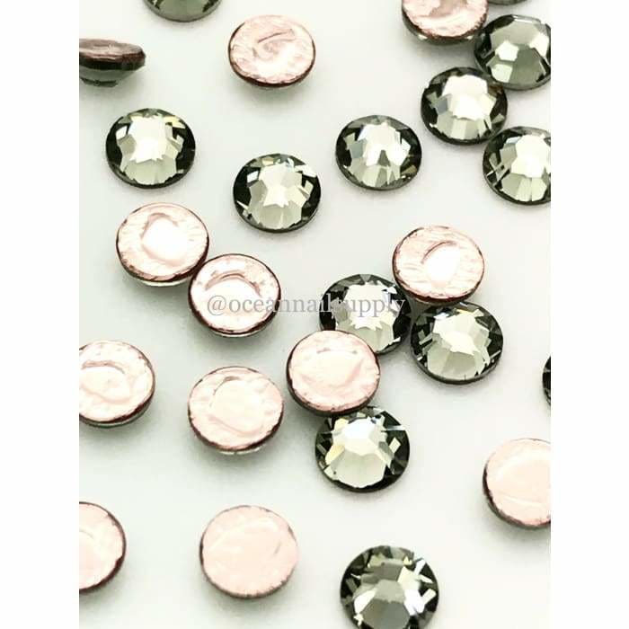 2038 Swarovski Colors HF Flatback Collection ( C ) OceanNailSupply