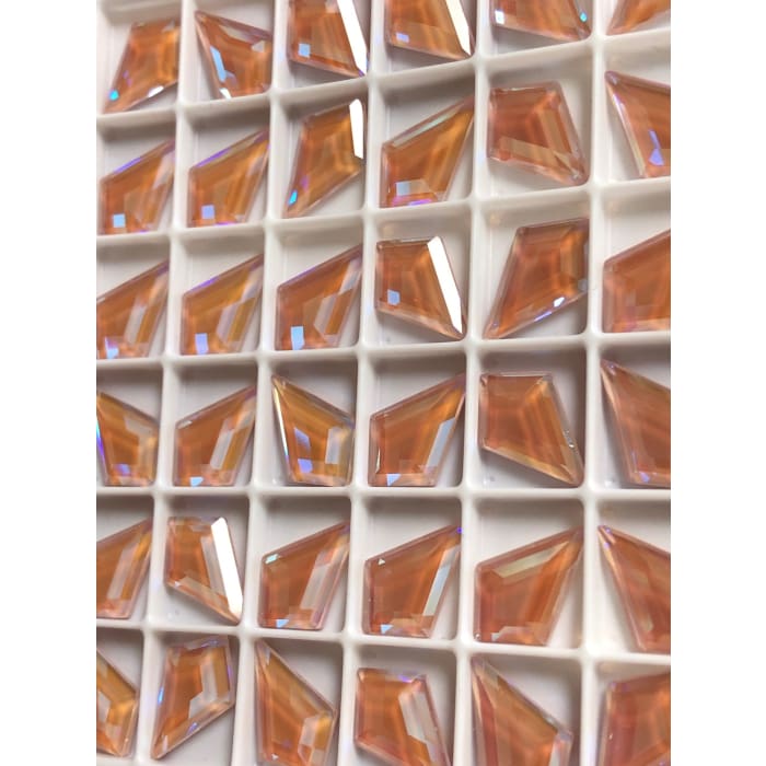 2771 Swarovski Kite Dusty Pink Delite - OceanNailSupply