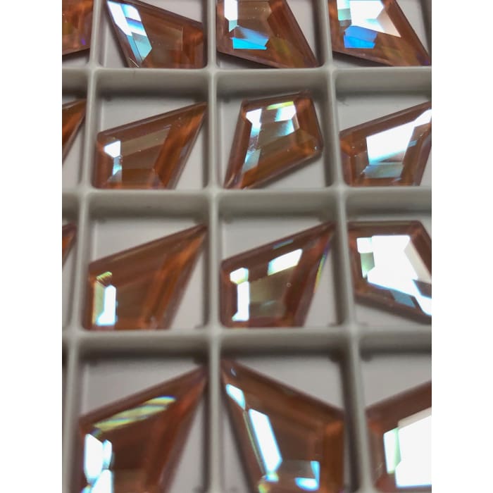 2771 Swarovski Kite Dusty Pink Delite - OceanNailSupply