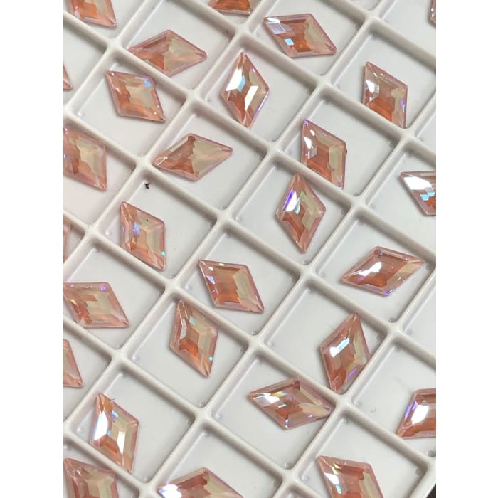 2773 Swarovski Diamond Shape Dusty Pink DeLite UF - OceanNailSupply