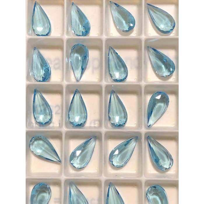 4322 Swarovski Long Pear Aquamarine Diamond Touch Light - OceanNailSupply