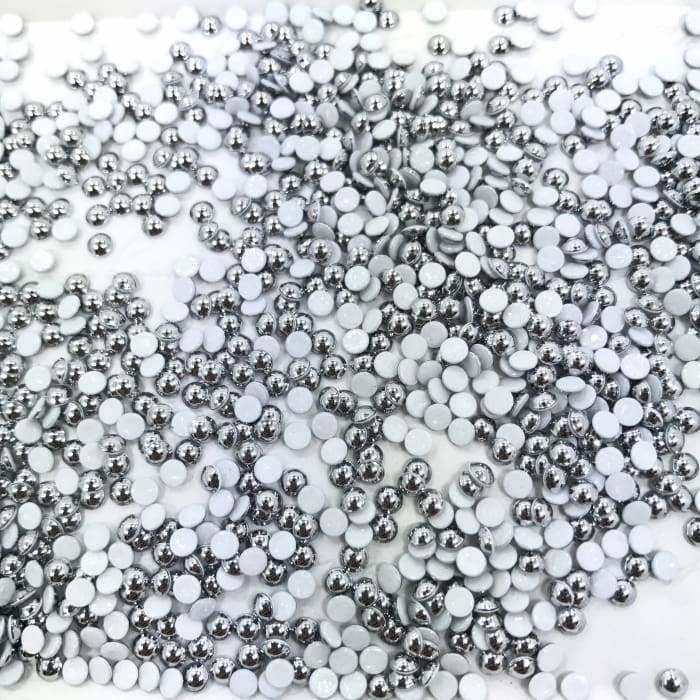 Swarovski Pearl Light Chrome Flatback - OceanNailSupply