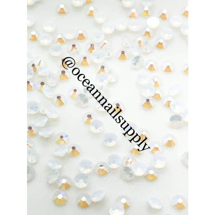 Swarovski White Opal Shimmer Unfoil - OceanNailSupply